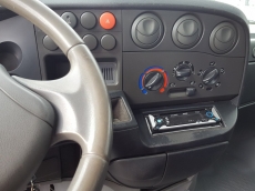 IVECO Daily 35C12, year 2002 with 245.618km.