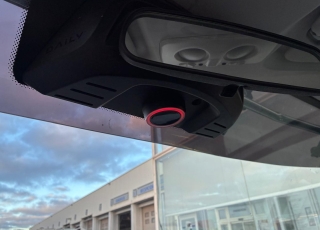 Furgoneta seminueva, 
Modelo  35C16 3.0 CAJA BASCULANTE 

- Climatizador
- Pantalla táctil
- Caja basculante
- Mandos en el volante

GRAN OPORTUNIDAD!!
VEHICULO SE ENTREGA TOTALMENTE REACONDICIONADO, CON TODOS SU MANTENIMIENTO CORRESPONDIENTE INCLUIDO EN EL PRECIO