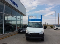 Furgoneta Nueva IVECO 35C11 de 3.500kg del año 2015, con caja basculante usada de 3.10m.