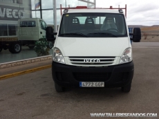 Furgoneta IVECO Daily 35C12, año 2008, 180.000km, caja basculante.