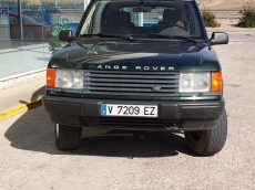 Todoterreno Range Rover 2.5 LP con motor BMW de 136cv, con 234.382km, año 1995.