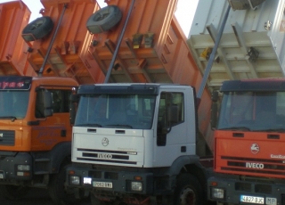 DUMPERS DE OBRAS