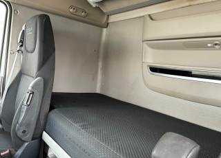 DAF XF 480 tractor unit
480HP