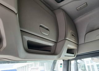 Tractor unit IVECO AS440S46TP S-WAY