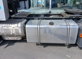 Tractor unit IVECO AS440S46TP S-WAY