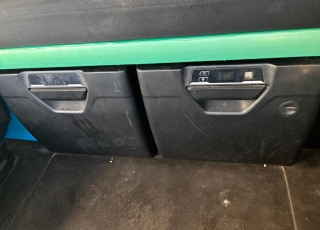 Tractor unit IVECO AS440S49TP S-WAY
