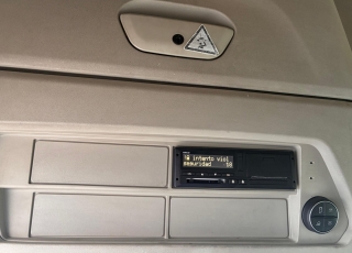 Tractor unit IVECO AS440S51TP S-WAY