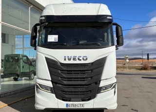 Tractor unit IVECO AS440S51TP S-WAY