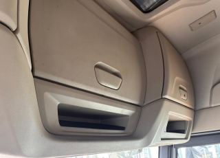 Tractor unit IVECO AS440S51TP S-WAY