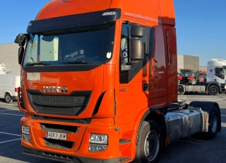 Tractor unit IVECO AS440S46TP, HiWay, Euro6, 2017, 680.117km.