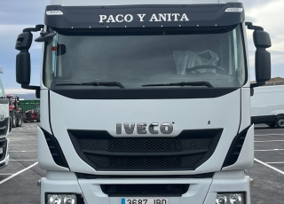 Tractor unit IVECO AS440S48TP, HiWay, Euro6, 2014, 718.648km.