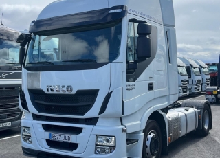 Tractor unit IVECO AS440S46TP, HiWay, Euro6, 2015, 820.000km.
