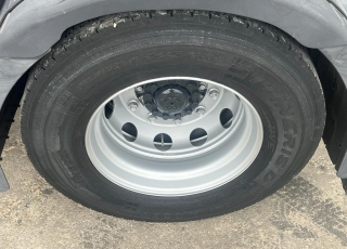 Cabeza tractora IVECO AS440S46TP, 
Hi Way EVO, 
Euro6, 
Automática con intarder, 
Del año 2017, 
Con 512.810km.
Neumáticos 315/70R22.5 y 315/70R22.5  Precio 39.900€+IVA, con tractora reacondicionada y con 6 meses de garantía de cadena cinemática.