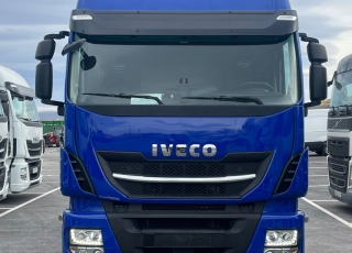 Tractor unit IVECO AS440S46TP, HiWay, Euro6, 2017, 320.018km.