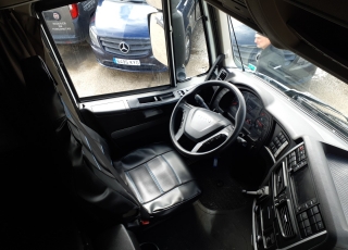 Tractor unit IVECO AS440S46TP, HiWay, Euro6, 2017, 430.607km.