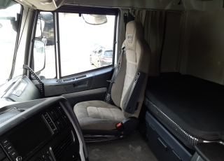 Cabeza tractora IVECO AS440S46TP, 
Hi Way EVO, 
Euro6, 
Automática con intarder, 
Del año 2017, 
Con 430.607km.
Neumáticos 365/55R22.5 y 315/70R22.5  Precio 44.500€+IVA, con tractora reacondicionada y con 12 meses de garantía de cadena cinemática.