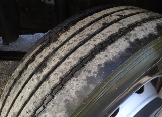 Cabeza tractora IVECO AS440S46TP, 
Hi Way, 
Euro6, 
Automática con intarder, 
Del año 2015, 
Con 953689km,
Neumáticos 315/70R22.5,  Precio 18.500€+IVA  SIN garantía.