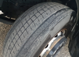 Cabeza tractora IVECO AS440S46TP, 
Hi Way,  Euro6, 
Automática con intarder, 
Del año 2016, 
Con 527.662km.
Neumáticos 315/70R22.5  Precio 34.500€+IVA, con tractora reacondicionada y con 12 meses de garantía de cadena cinemática o 750.000km lo que antes ocurra.