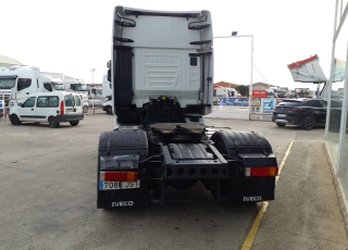 Tractor head IVECO AS440S46TP, 
Hi Way, Euro6,
Automatic with retarder, 
year 2016,
with 597.207km.