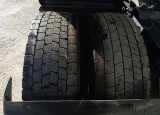 Cabeza tractora IVECO AS440S46TP, 
Hi Way,  Euro6, 
Automática con intarder, 
Del año 2016, 
Con 525.372km.
Neumáticos 315/80R22.5  Precio 34.500€+IVA, con tractora reacondicionada y con 12 meses de garantía de cadena cinemática o 750.000km lo que antes ocurra.