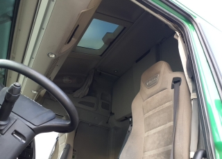 Cabeza tractora IVECO AS440S48TP, 
Hi Way,  Euro6, 
Automática con intarder, 
Del año 2016, 
Con 588.129km.
Neumáticos 385/65R22.5 315/80R22.5  Precio 33.500€+IVA, con tractora reacondicionada y con 12 meses de garantía de cadena cinemática o 750.000km lo que antes ocurra.