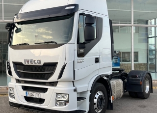 Cabeza tractora IVECO AS440S50TP, 
Hi Way, 
Automática con intarder, 
Del año 2016, 
Con 816.525km,
Neumáticos 315/80R22.5,


Precio 25.000€+IVA, con tractora reacondicionada y sin garantía.