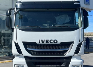 Tractor unit IVECO AS440S51TP, HiWay, Euro6, 2019, 494.466km.