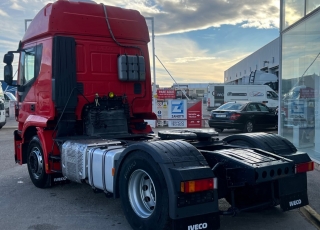 Cabeza tractora IVECO AT440S46TP, 
Hi Road,  Euro6, 
Automática con intarder, 
Del año 2016, 
Con 508.748km.
Neumáticos 315/80R22.5  Precio 34.000€+IVA, con tractora reacondicionada SIN garantía.