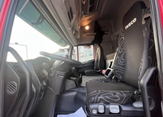 Cabeza tractora IVECO AT440S46TP, 
Hi Road,  Euro6, 
Automática con intarder, 
Del año 2016, 
Con 508.748km.
Neumáticos 315/80R22.5  Precio 34.000€+IVA, con tractora reacondicionada SIN garantía.