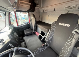 Cabeza tractora IVECO AT440S46TP, 
Hi Road,  Euro6, 
Automática con intarder, 
Del año 2016, 
Con 508.748km.
Neumáticos 315/80R22.5  Precio 34.000€+IVA, con tractora reacondicionada SIN garantía.