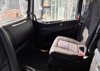 Tractor unit IVECO AS440S51TP S-WAY