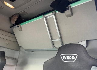 Tractor unit IVECO AS440S51TP S-WAY