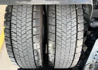 Tractor unit IVECO AS440S51TP S-WAY