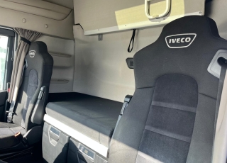 Tractor unit IVECO AS440S51TP S-WAY