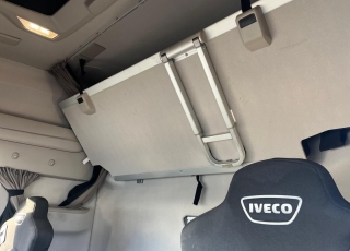 Tractor unit IVECO AS440S51TP S-WAY