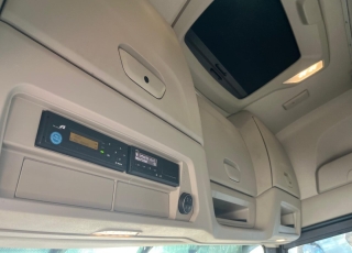 Tractor unit IVECO AS440S51TP S-WAY