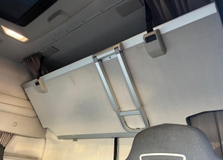 Tractor unit IVECO AS440S51TP S-WAY