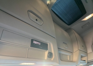 Tractor unit IVECO AS440S51TP S-WAY