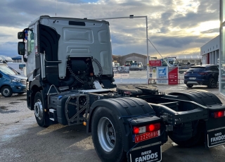 Cabeza tractora,
 RENAULT C430, 
automática, 
de 2014, 
con 659.986km,
Con neumáticos 315/80R22.5

Precio 26.500€ reacondicionada, sin garantía, homologada en España.