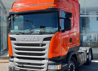 Cabeza tractora,
SCANIA R450, 
automática con intarder, 
de 2017, 
con 715.690km,
Con neumáticos  315/70R22.5

Precio 39.900€