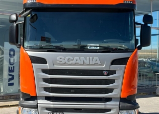 Cabeza tractora,
SCANIA R450, 
automática con intarder, 
de 2017, 
con 715.690km,
Con neumáticos  315/70R22.5  Precio 39.900€