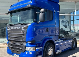 Cabeza tractora,
SCANIA R520, 
automática con intarder, 
de 2014, 
con 1.101.927km,
Con neumáticos 385/65R22.5 y 315/80R22.5  Precio 32.500€