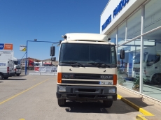 Camión rígido DAF CF75, 300, 6x2, manual, del año 1997 con 803.325km.