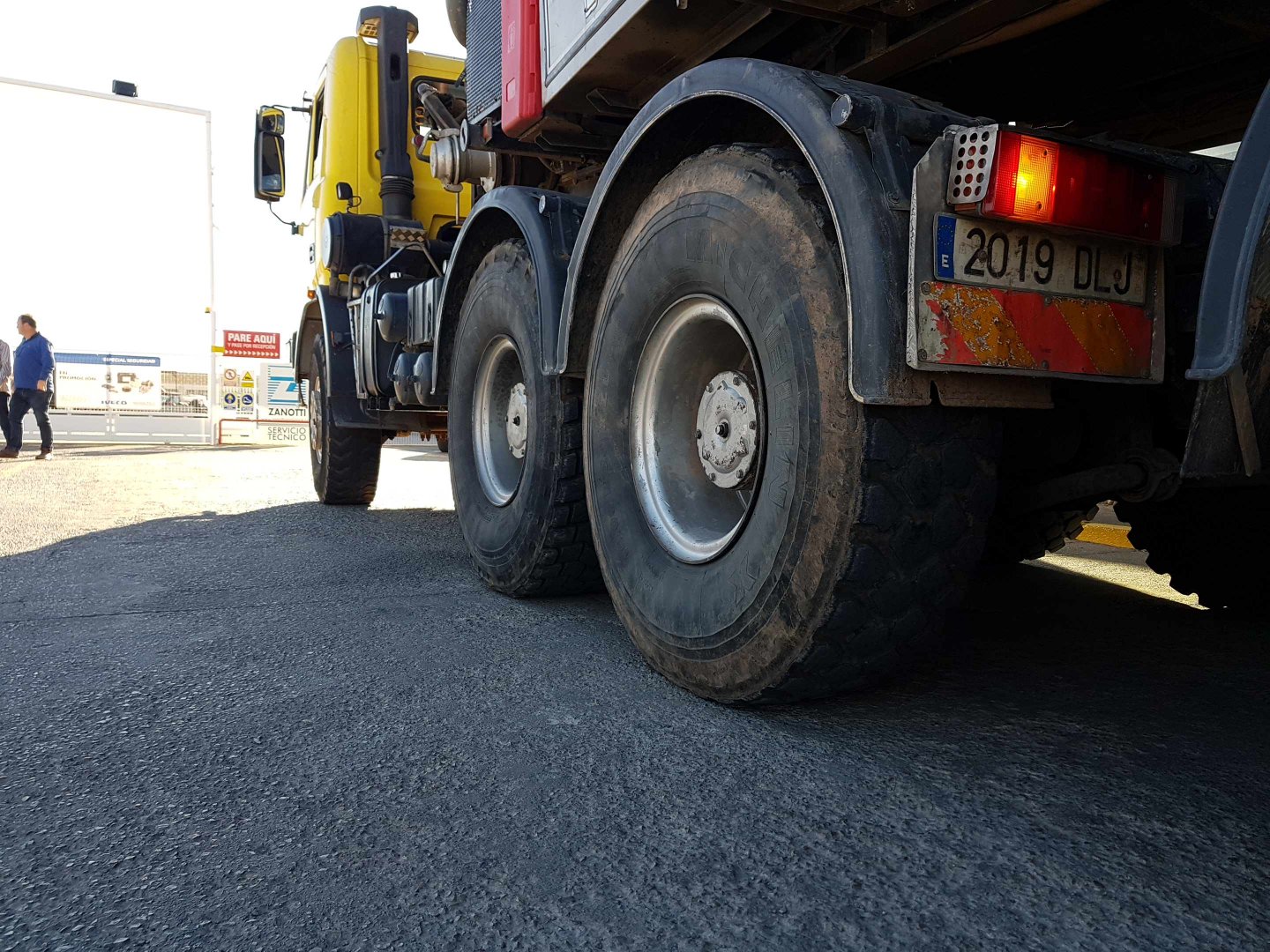 Cisterna Astra HD7c 66.45 6x6 Tractoras Camion de segunda mano Fandos TrucksTalleres Fandos