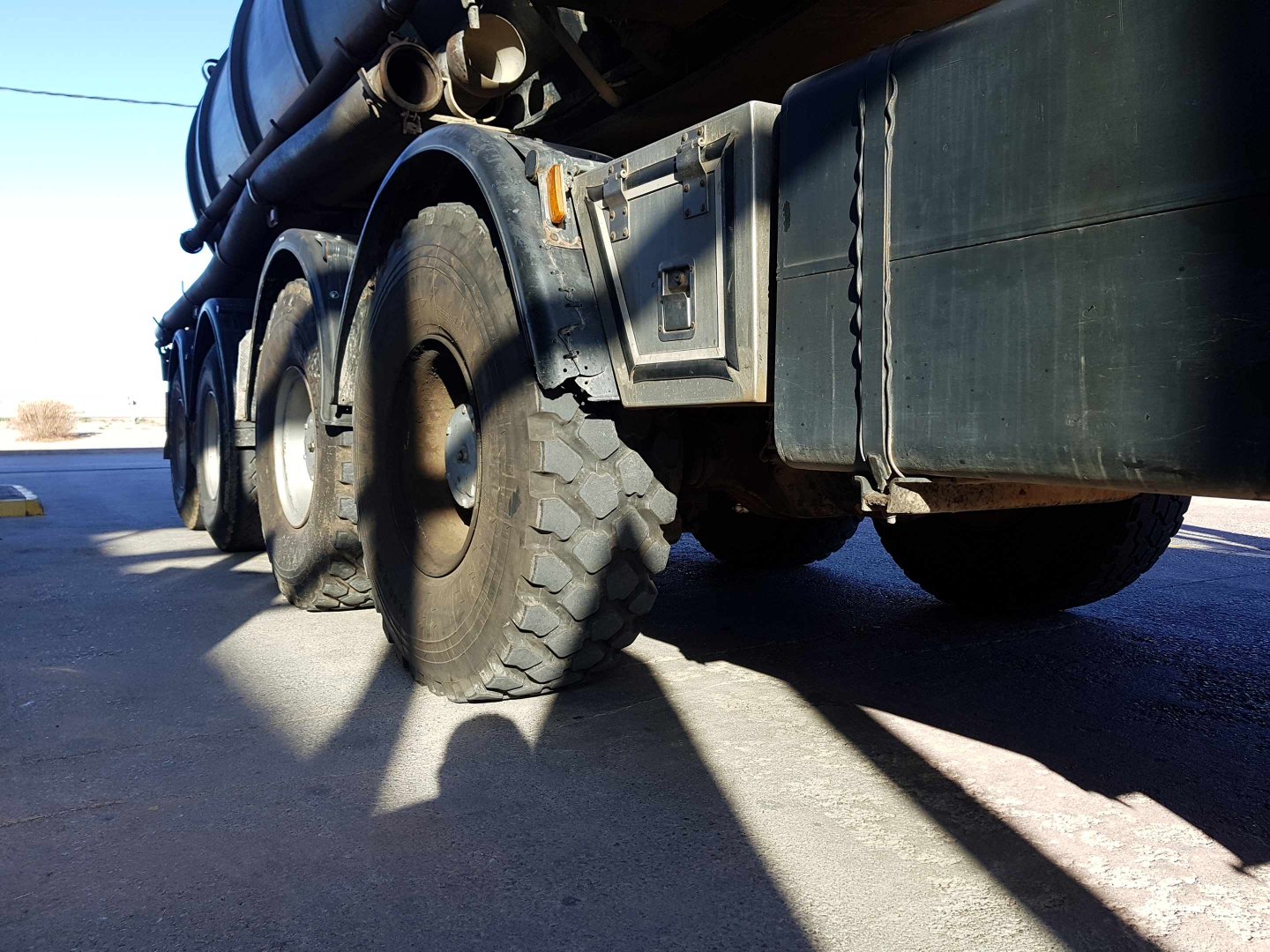 Cisterna Astra HD7c 66.45 6x6 Tractoras Camion de segunda mano Fandos TrucksTalleres Fandos