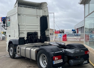 Tractor unit DAF XF480 AUTOMATIC WITH INTARDER €6
year 2014 with 1033824
385/65r22.5 and 315/80r22.5 tires

Tractor price €19,900