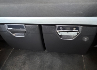 Cabeza tractora IVECO AS440S49TP S-WAY 
 
- AUTOMATICO
- INTARDER
- CLIMATIZADOR
- DOBLE DEPOSITO
- NEVERA

VEHICULO EN PERFECTO ESTADO