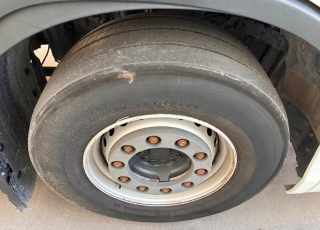 Cabeza tractora IVECO AS440S49TP S-WAY 
 
- AUTOMATICO
- INTARDER
- CLIMATIZADOR
- DOBLE DEPOSITO
- NEVERA

VEHICULO EN PERFECTO ESTADO