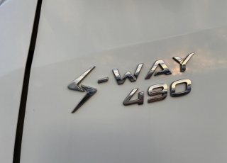 Cabeza tractora IVECO AS440S49TP S-WAY 
 
- AUTOMATICO
- INTARDER
- CLIMATIZADOR
- DOBLE DEPOSITO
- NEVERA

VEHICULO EN PERFECTO ESTADO
