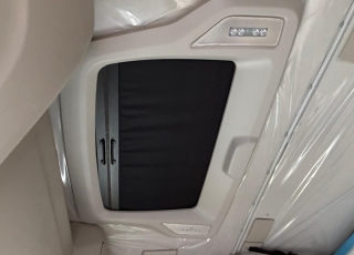 Cabeza tractora IVECO AS440S49TP S-WAY 
 
- AUTOMATICO
- INTARDER
- CLIMATIZADOR
- DOBLE DEPOSITO
- NEVERA


VEHICULO EN PERFECTO ESTADO
